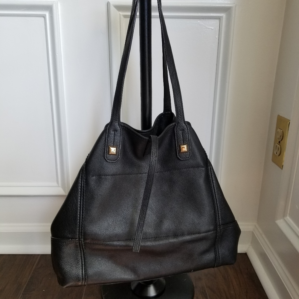 Stella & Dot Black leather Paris Market tote bag